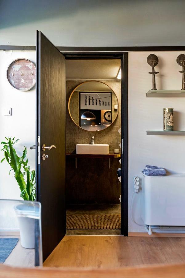 Comfort Stay Lofts Athena Bagian luar foto