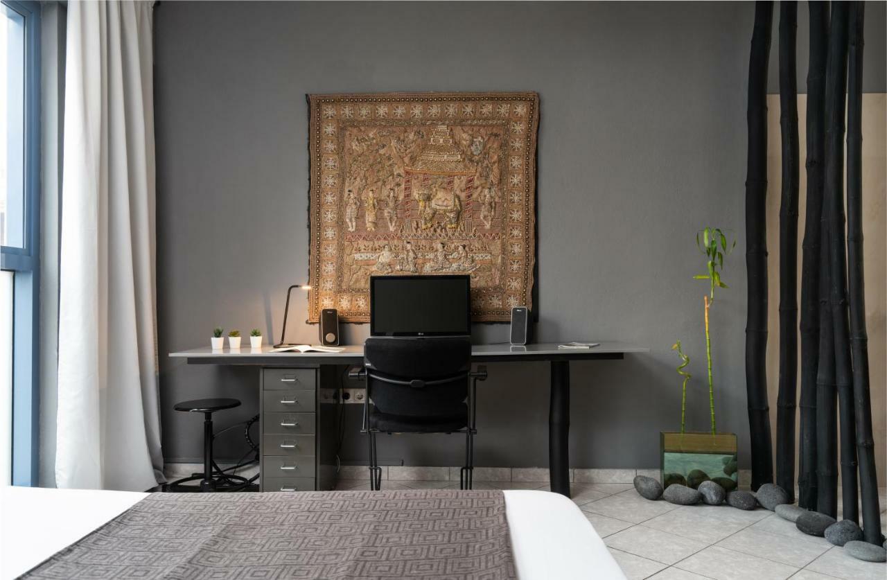 Comfort Stay Lofts Athena Bagian luar foto