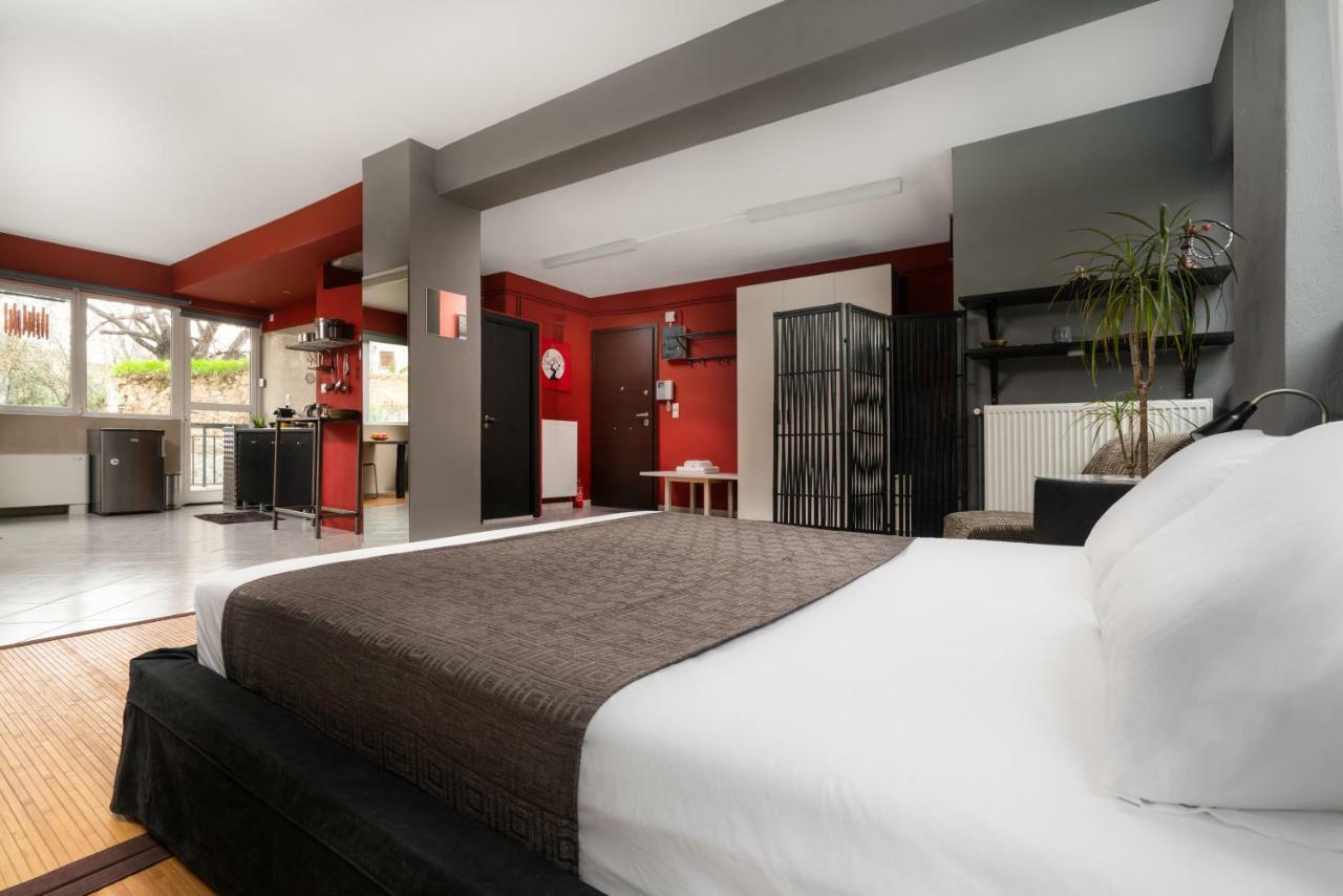 Comfort Stay Lofts Athena Bagian luar foto