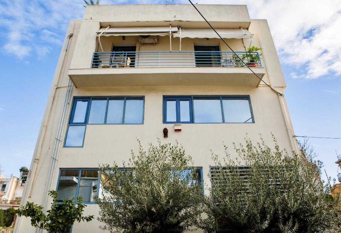 Comfort Stay Lofts Athena Bagian luar foto